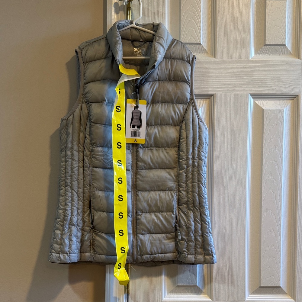 32 Degrees Gray Puffer Vest